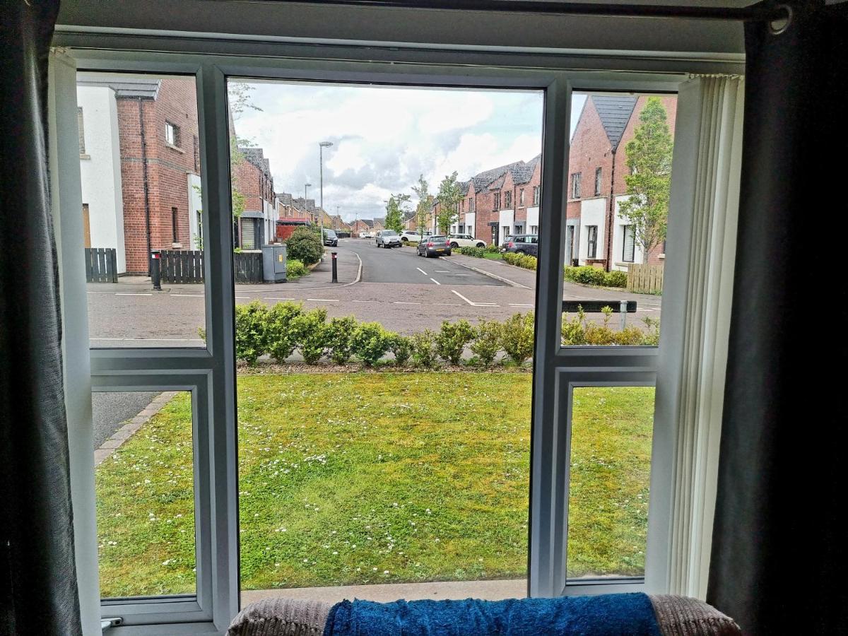 Modern 3 bedroom semi detached home Limavady Buitenkant foto